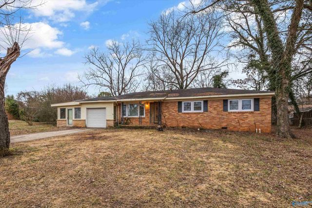 1718 Hampton Drive, Huntsville, AL 35810