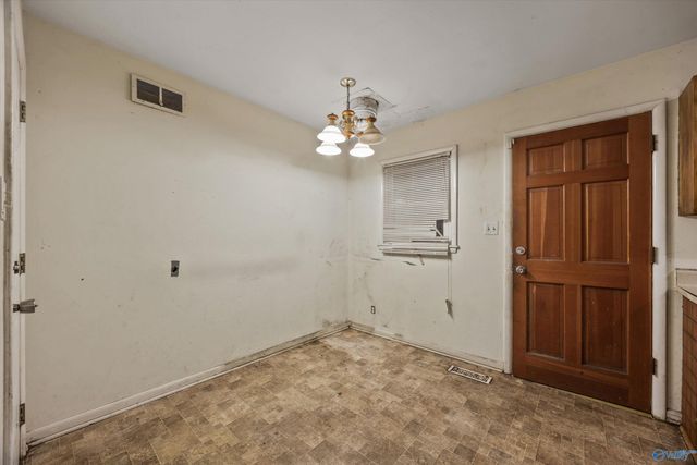 1718 Hampton Drive, Huntsville, AL 35810