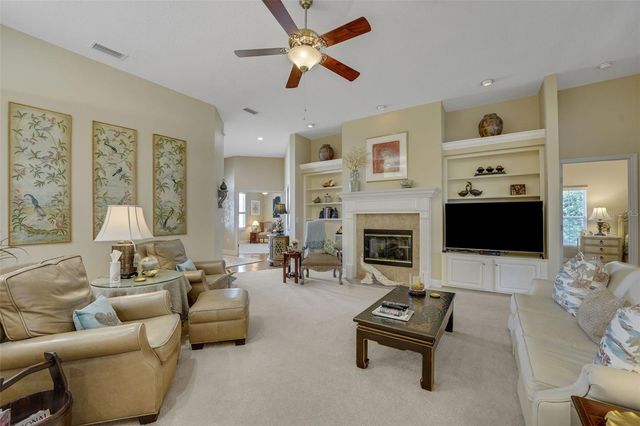 822 HART LAKE STREET, Winter Haven, FL 33884