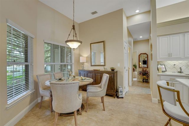 822 HART LAKE STREET, Winter Haven, FL 33884