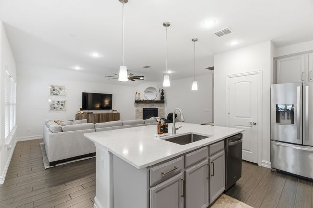 4865 Big Bear Circle, Fort Worth, TX 76244