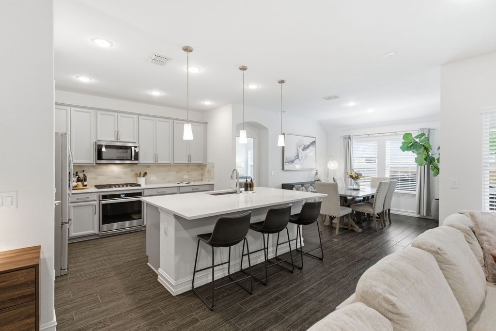 4865 Big Bear Circle, Fort Worth, TX 76244