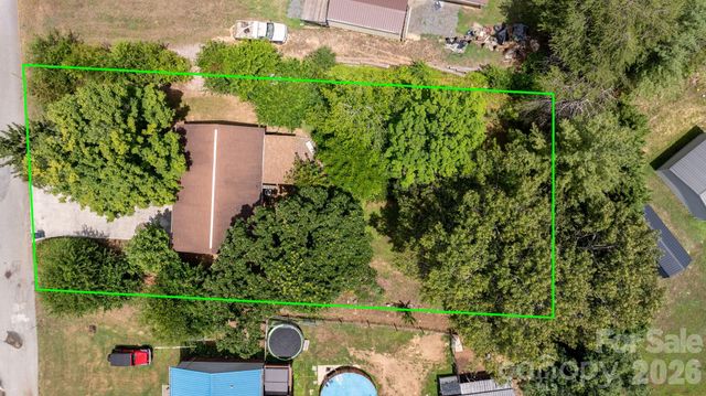 3579 High West Drive, Lenoir, NC 28645