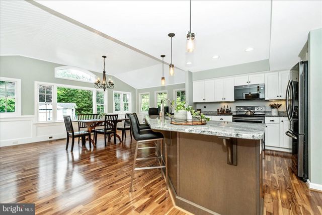 24717 SHOWBARN CIR, Damascus, MD 20872