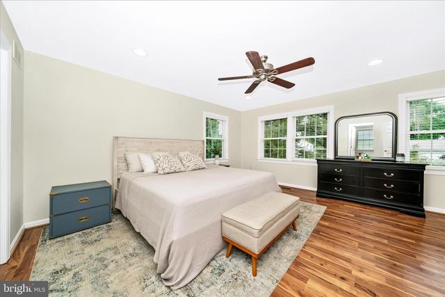 24717 SHOWBARN CIR, Damascus, MD 20872