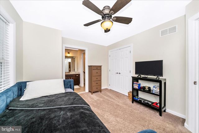 24717 SHOWBARN CIR, Damascus, MD 20872