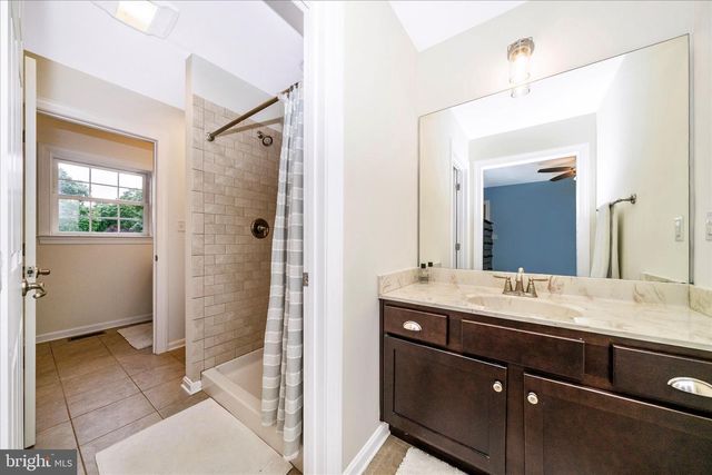24717 SHOWBARN CIR, Damascus, MD 20872