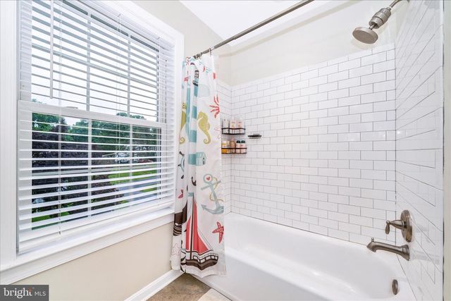 24717 SHOWBARN CIR, Damascus, MD 20872