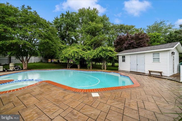 24717 SHOWBARN CIR, Damascus, MD 20872