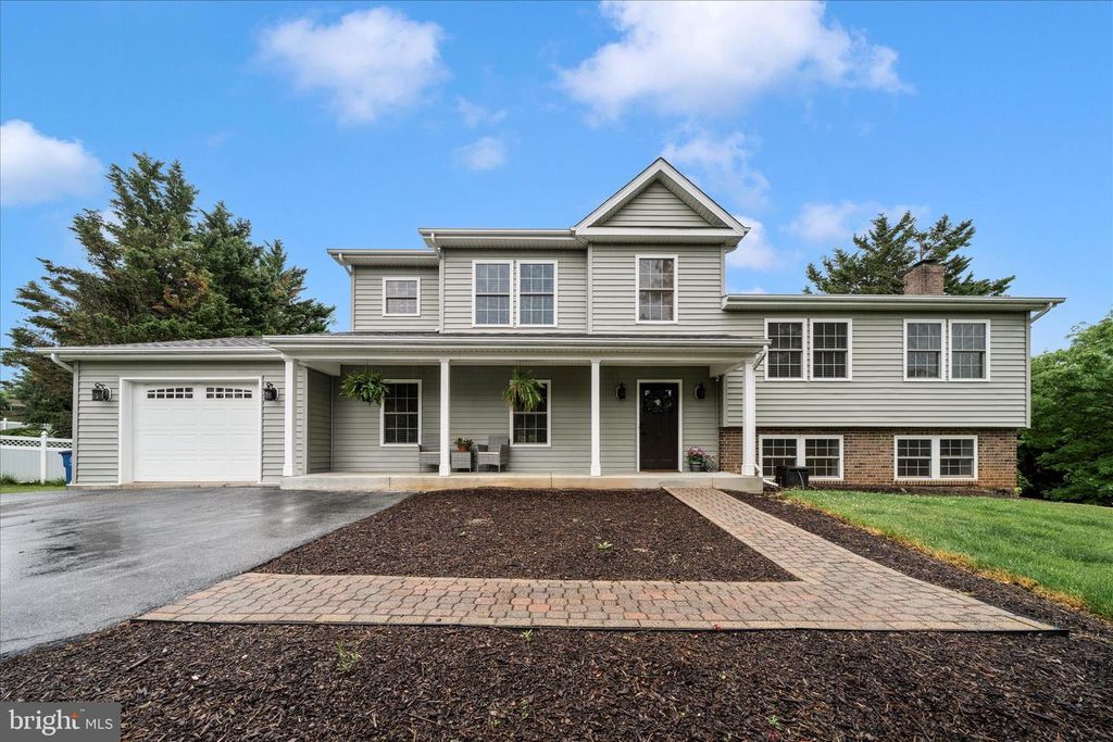 24717 SHOWBARN CIR, Damascus, MD 20872