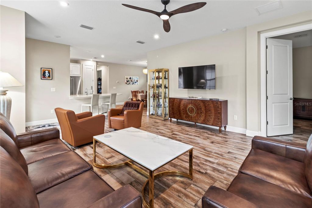 Image 16 of property listing at 14655 DERNA TERRACE, Bradenton, FL 34211