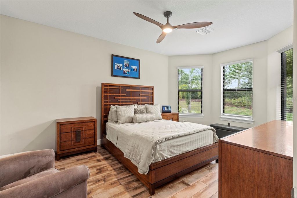 Image 19 of property listing at 14655 DERNA TERRACE, Bradenton, FL 34211