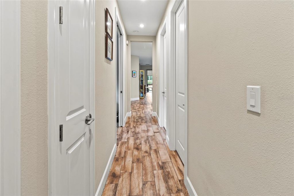 Image 30 of property listing at 14655 DERNA TERRACE, Bradenton, FL 34211