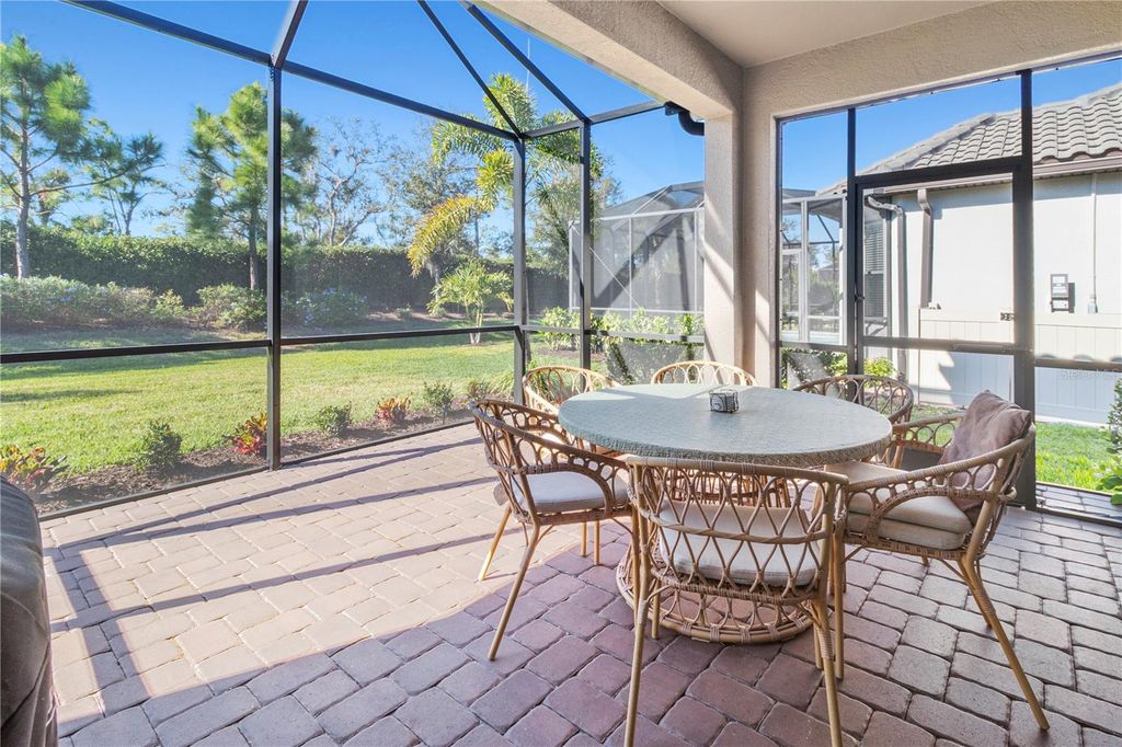 Image 33 of property listing at 14655 DERNA TERRACE, Bradenton, FL 34211