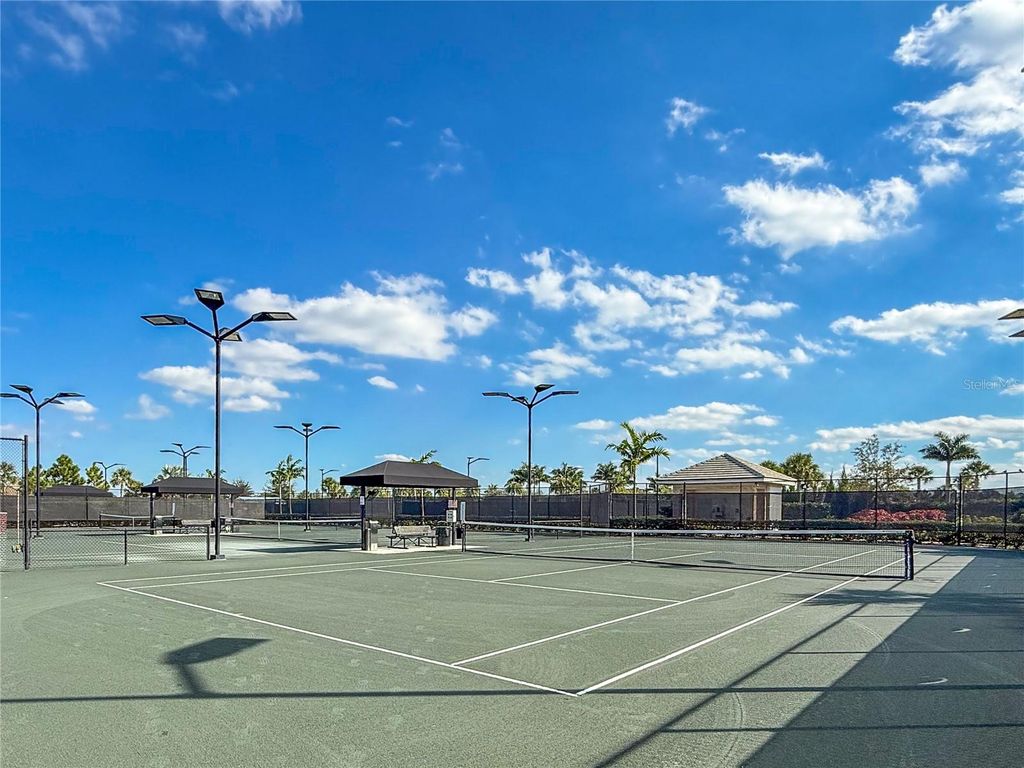 Image 64 of property listing at 14655 DERNA TERRACE, Bradenton, FL 34211