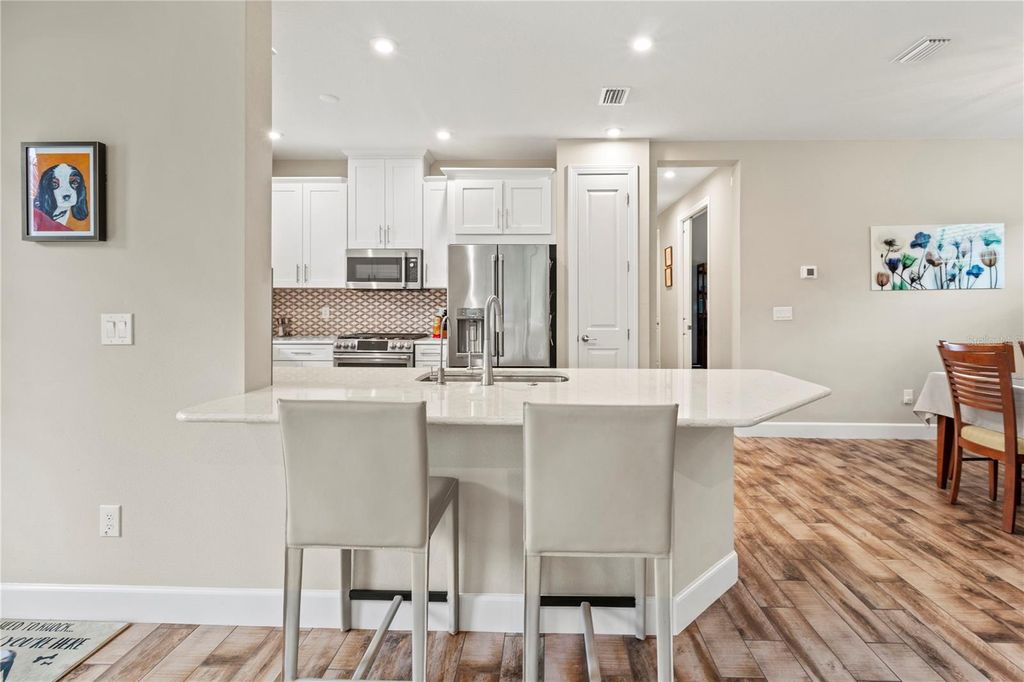 Image 10 of property listing at 14655 DERNA TERRACE, Bradenton, FL 34211