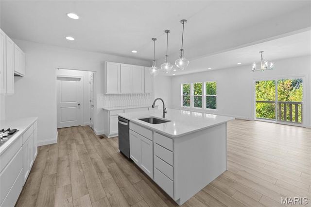 1 TBB Bradford @ Chateau De Fond Du Lac, Lake St Louis, MO 63367