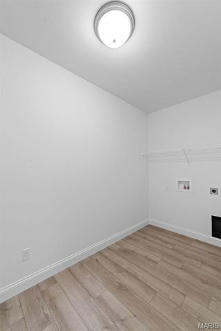 1 TBB Bradford @ Chateau De Fond Du Lac, Lake St Louis, MO 63367