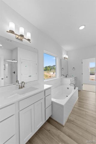 1 TBB Bradford @ Chateau De Fond Du Lac, Lake St Louis, MO 63367