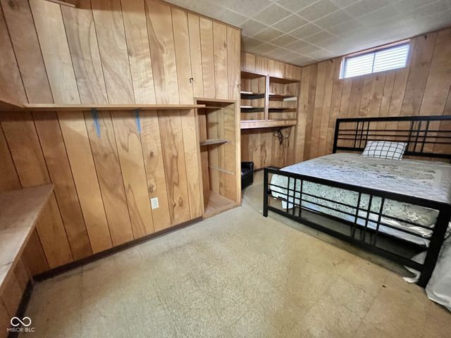 1913 Lee Street, Columbus, IN 47201