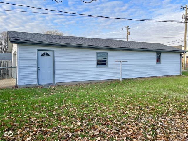 1913 Lee Street, Columbus, IN 47201