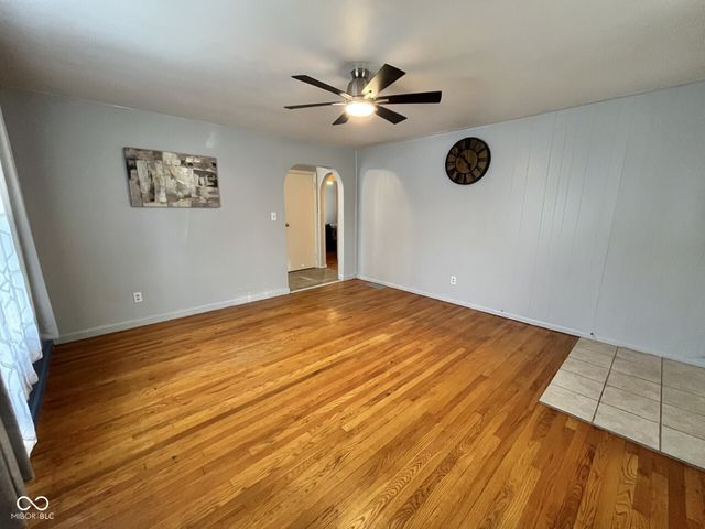 1913 Lee Street, Columbus, IN 47201