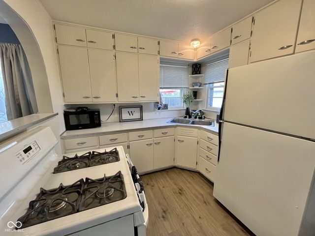 1913 Lee Street, Columbus, IN 47201