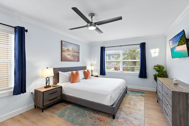 210 SE Park Street, Dania Beach, FL 33004