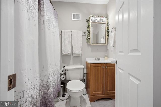 516 FRIENDS WAY, Upper Chichester Twp, PA 19061