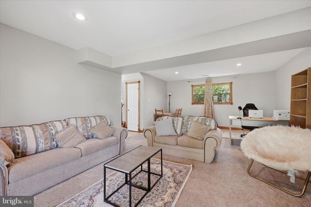 516 FRIENDS WAY, Upper Chichester Twp, PA 19061