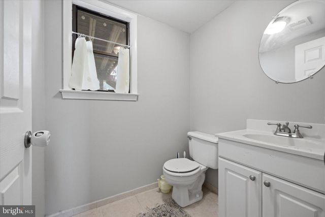 516 FRIENDS WAY, Upper Chichester Twp, PA 19061