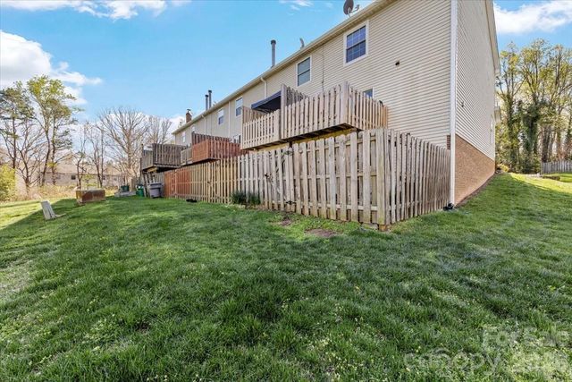 1301 Maple Shade Lane, Charlotte, NC 28270