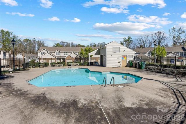 1301 Maple Shade Lane, Charlotte, NC 28270