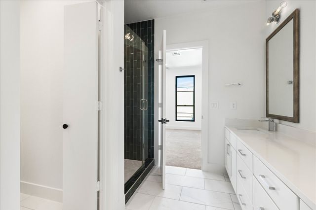 2107 N Garrett Avenue 101, Dallas, TX 75206