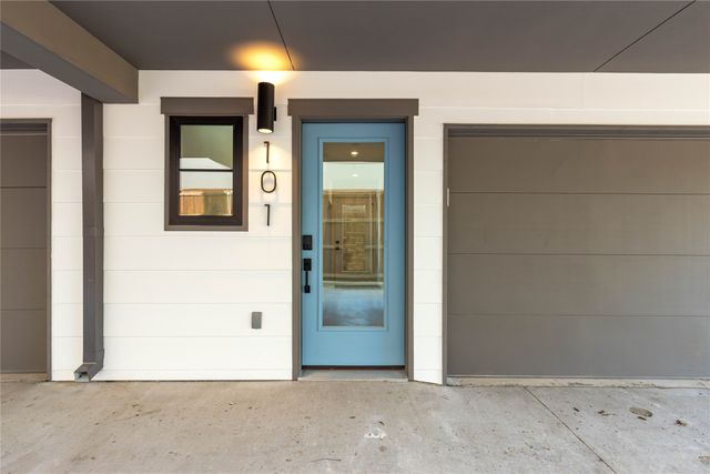 2107 N Garrett Avenue 101, Dallas, TX 75206