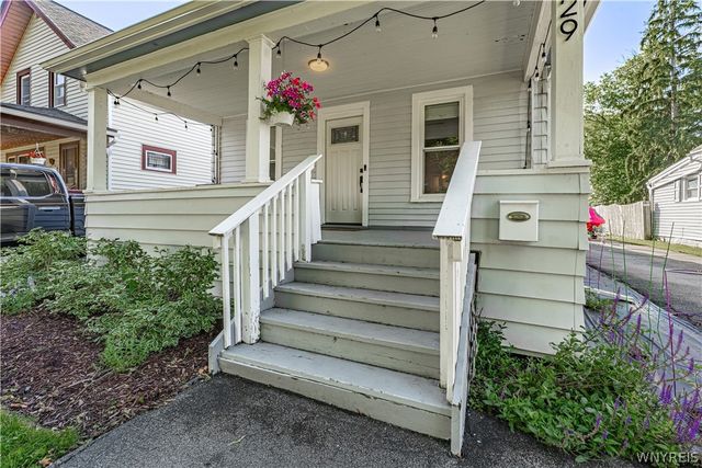 29 East Felton Street, North Tonawanda, NY 14120