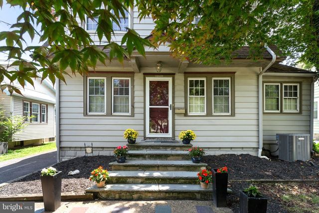 256 RHOADS AVE, Haddonfield, NJ 08033
