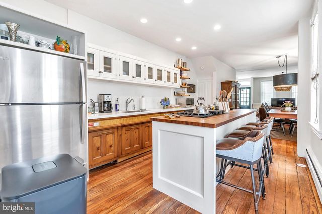 2454 W 16TH ST, Wilmington, DE 19806