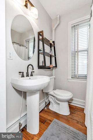 2454 W 16TH ST, Wilmington, DE 19806