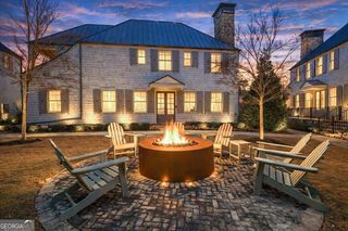 210 North Esplanade, Alpharetta, GA 30009