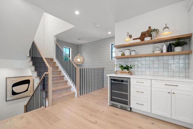 56 Sunnyside Avenue, Campbell, CA 95008