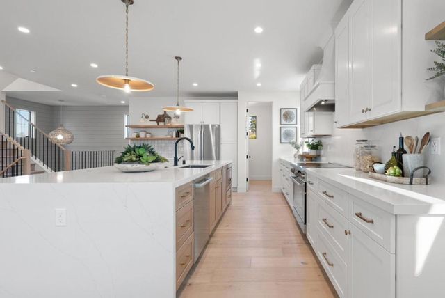 56 Sunnyside Avenue, Campbell, CA 95008