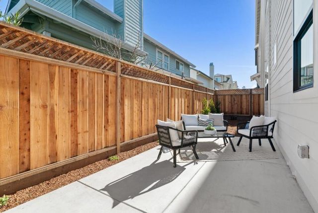 56 Sunnyside Avenue, Campbell, CA 95008