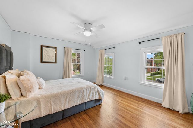652 Pemberton Road, Grosse Pointe Park, MI 48230