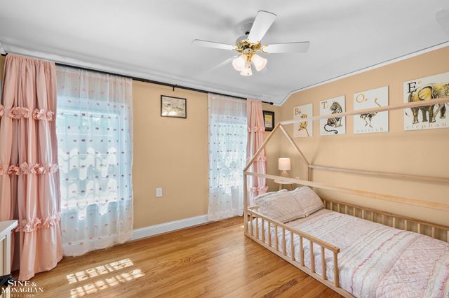 652 Pemberton Road, Grosse Pointe Park, MI 48230