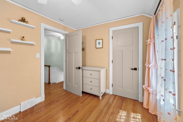 652 Pemberton Road, Grosse Pointe Park, MI 48230