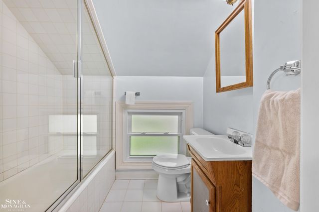 652 Pemberton Road, Grosse Pointe Park, MI 48230