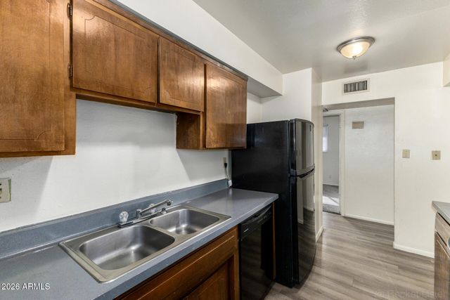 1412 E BROADMOR Drive, Tempe, AZ 85282