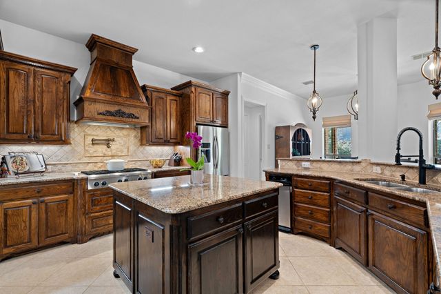 9051 Cedar Ridge, Lantana, TX 76226