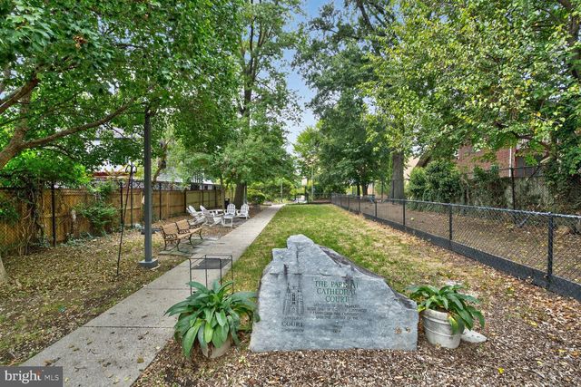3026 WISCONSIN AVE NW #102, Washington, DC 20016